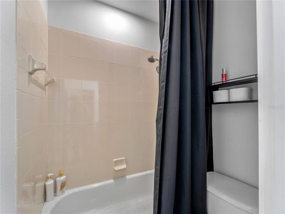 For Sale: $669,000 (5 beds, 3 baths, 2830 Square Feet)