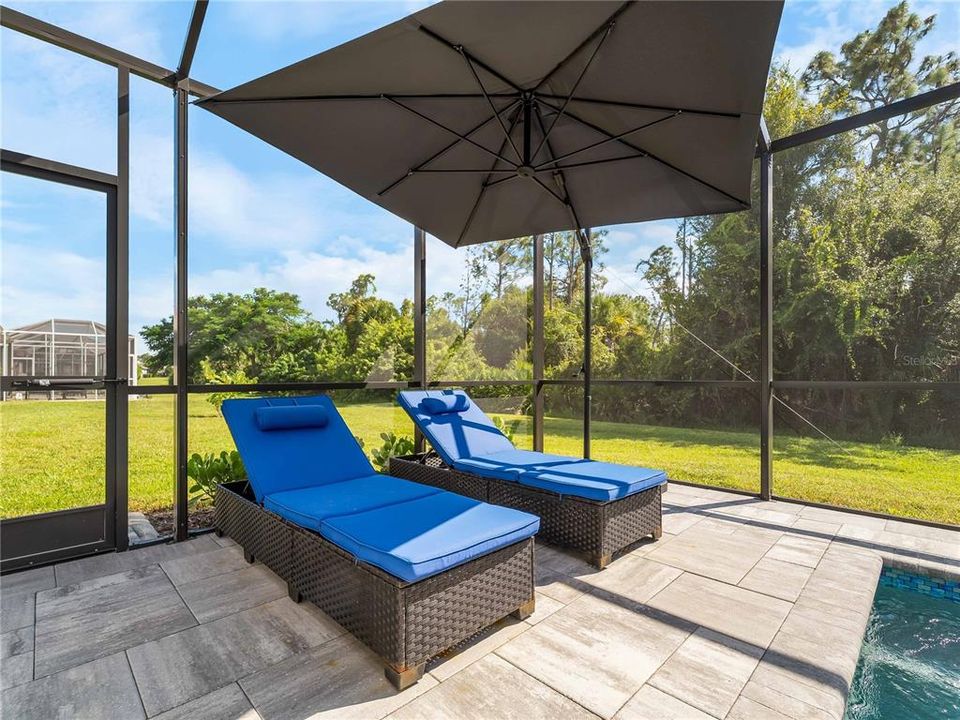 For Sale: $669,000 (5 beds, 3 baths, 2830 Square Feet)