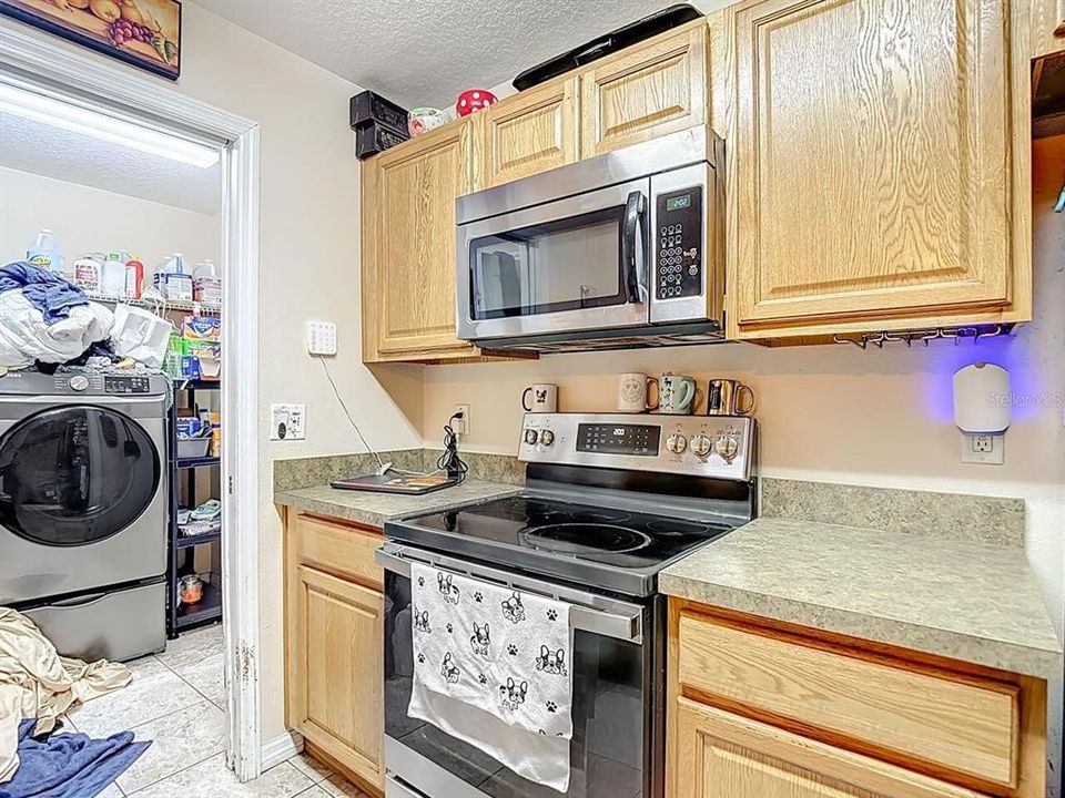 Activo con contrato: $278,000 (3 camas, 2 baños, 1254 Pies cuadrados)