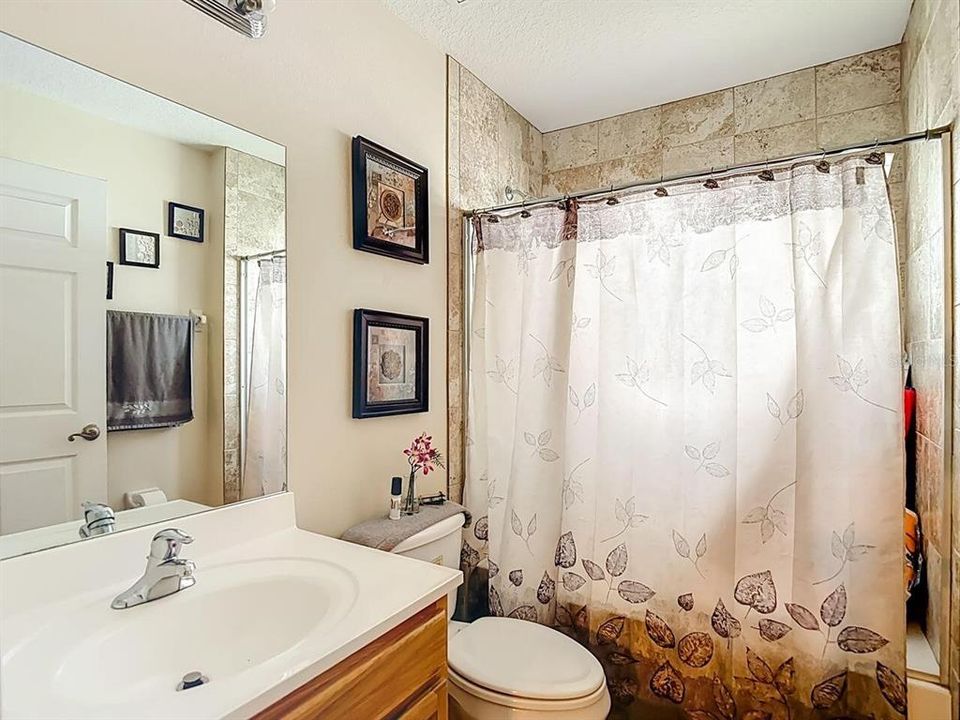 Activo con contrato: $278,000 (3 camas, 2 baños, 1254 Pies cuadrados)