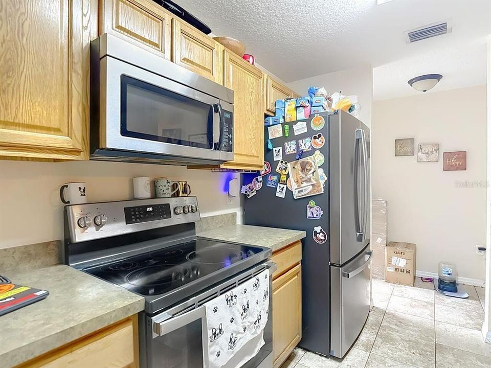 Activo con contrato: $278,000 (3 camas, 2 baños, 1254 Pies cuadrados)