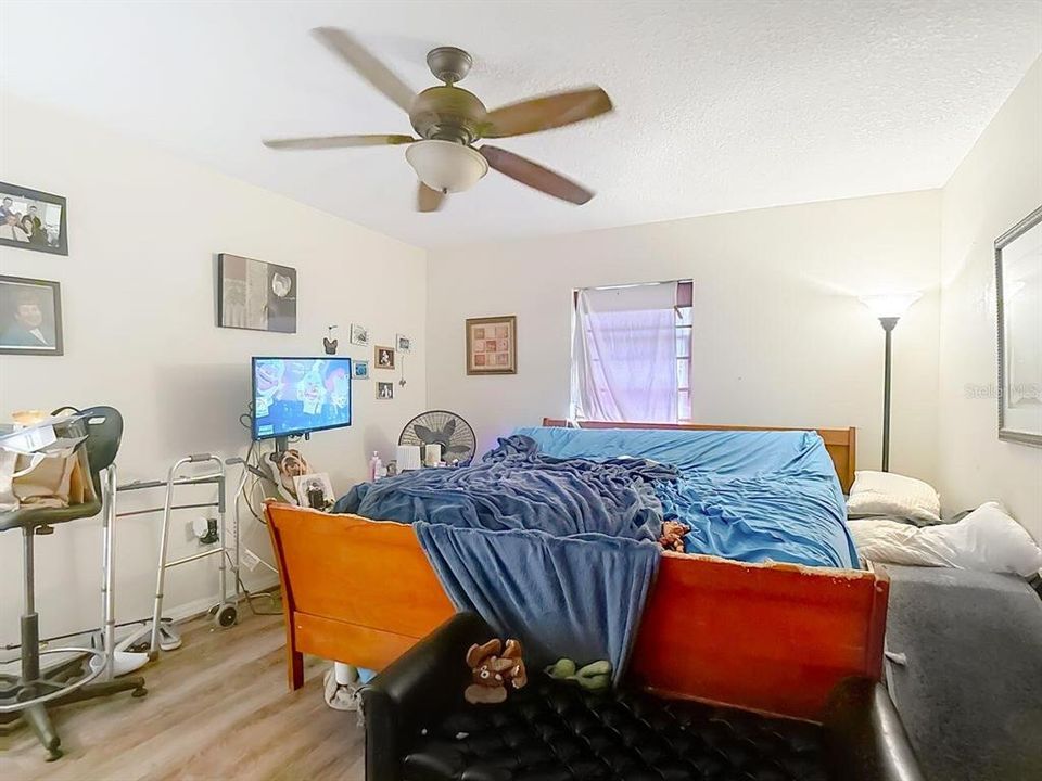 Activo con contrato: $278,000 (3 camas, 2 baños, 1254 Pies cuadrados)