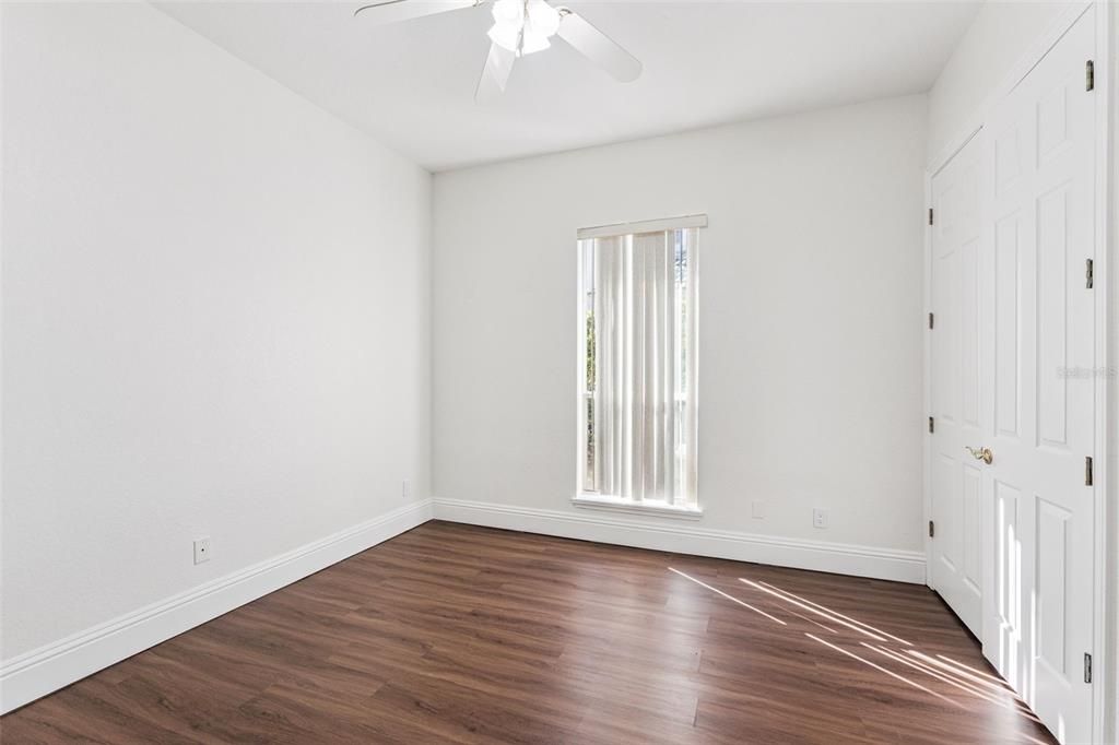 待售: $1,295,000 (5 贝兹, 5 浴室, 3845 平方英尺)