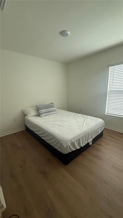 出租: $2,100 (3 贝兹, 2 浴室, 2025 平方英尺)