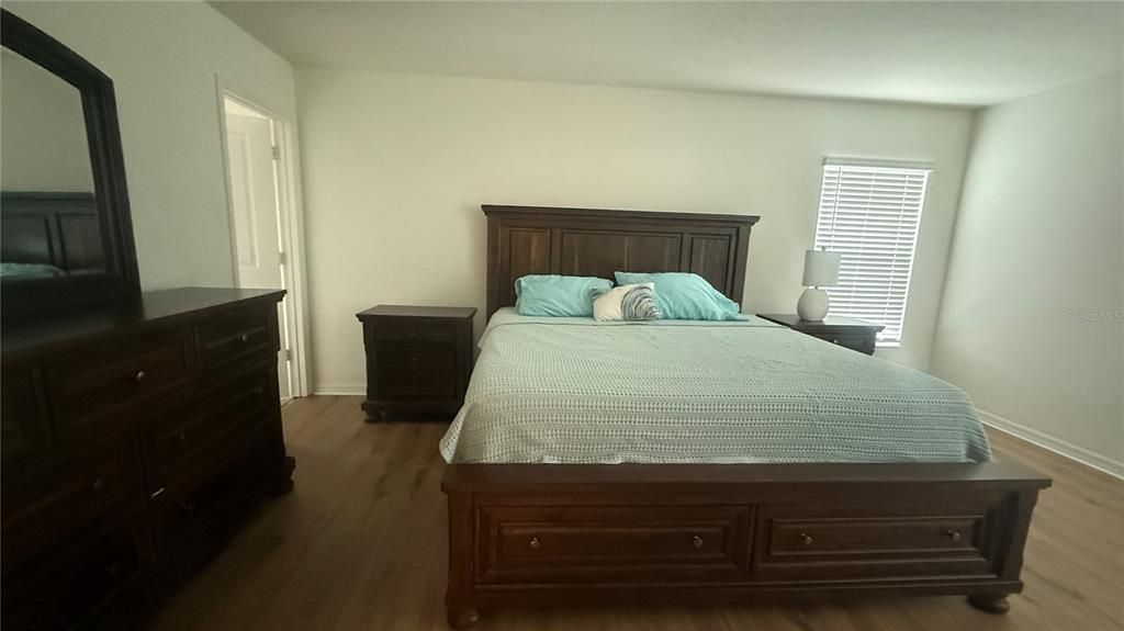 出租: $2,100 (3 贝兹, 2 浴室, 2025 平方英尺)