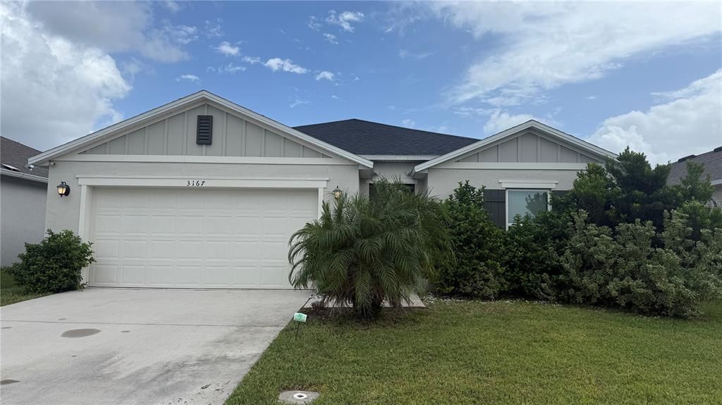 出租: $2,100 (3 贝兹, 2 浴室, 2025 平方英尺)