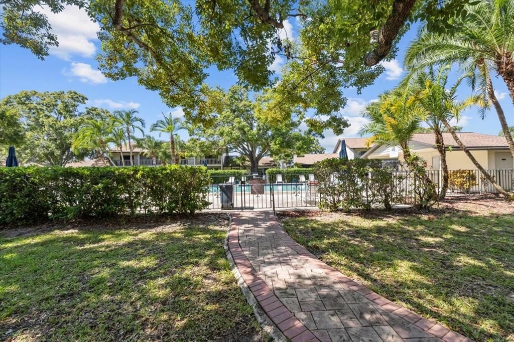 For Sale: $290,000 (2 beds, 2 baths, 1312 Square Feet)