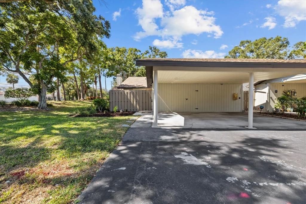 For Sale: $290,000 (2 beds, 2 baths, 1312 Square Feet)