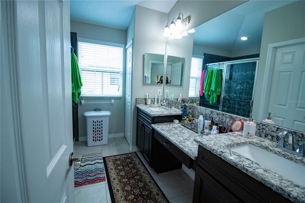 For Rent: $2,700 (3 beds, 2 baths, 2153 Square Feet)