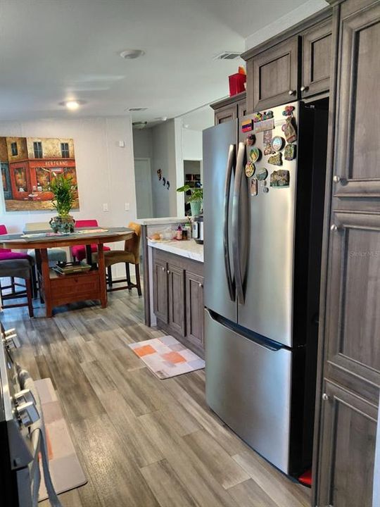 待售: $278,900 (3 贝兹, 2 浴室, 1120 平方英尺)