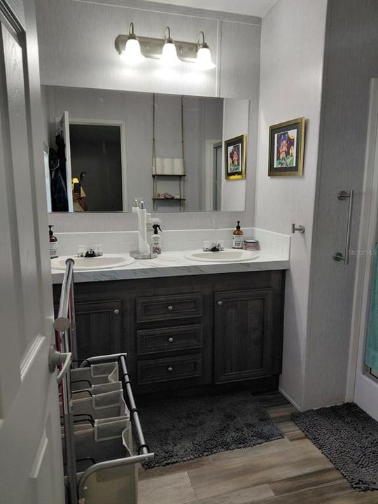 待售: $278,900 (3 贝兹, 2 浴室, 1120 平方英尺)