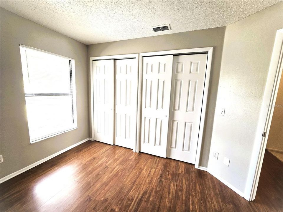 В аренду: $1,450 (2 спален, 2 ванн, 962 Квадратных фут)