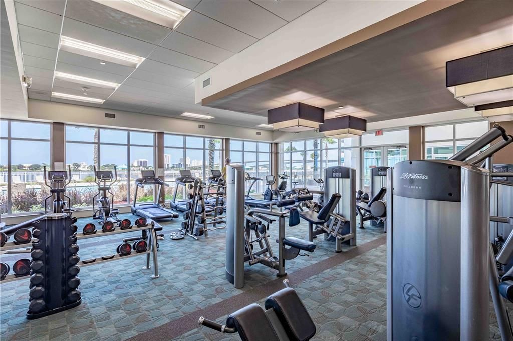 На продажу: $349,700 (2 спален, 2 ванн, 1539 Квадратных фут)