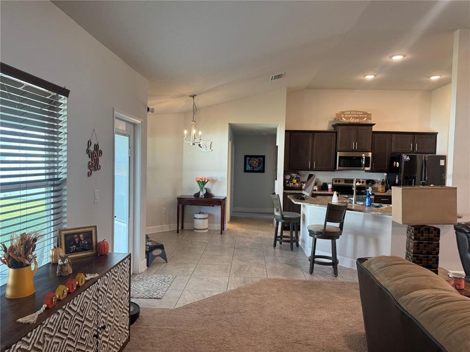 Active With Contract: $305,000 (4 beds, 2 baths, 2334 Square Feet)
