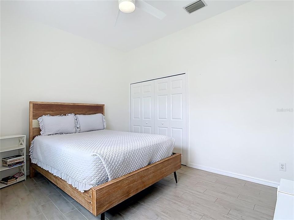 En Renta: $6,500 (3 camas, 2 baños, 2469 Pies cuadrados)