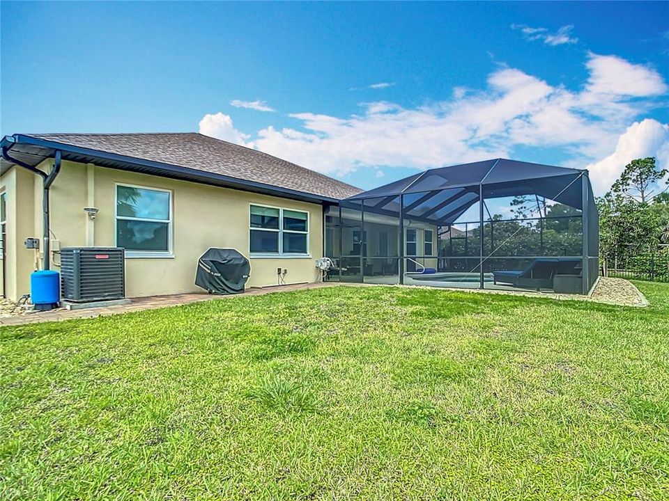 En Renta: $6,500 (3 camas, 2 baños, 2469 Pies cuadrados)