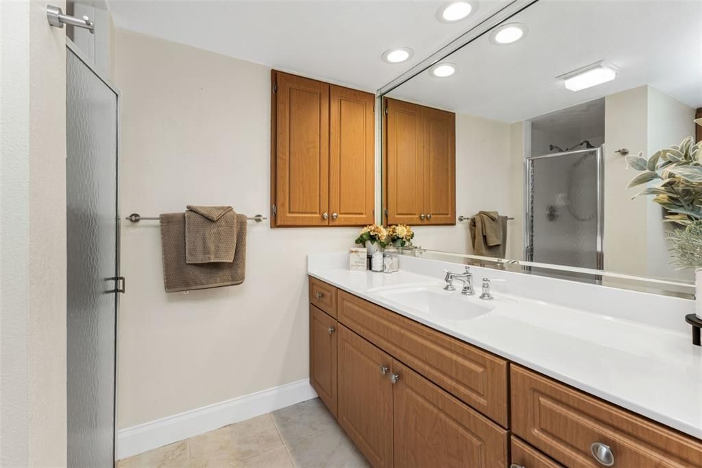 For Sale: $349,000 (3 beds, 2 baths, 1441 Square Feet)