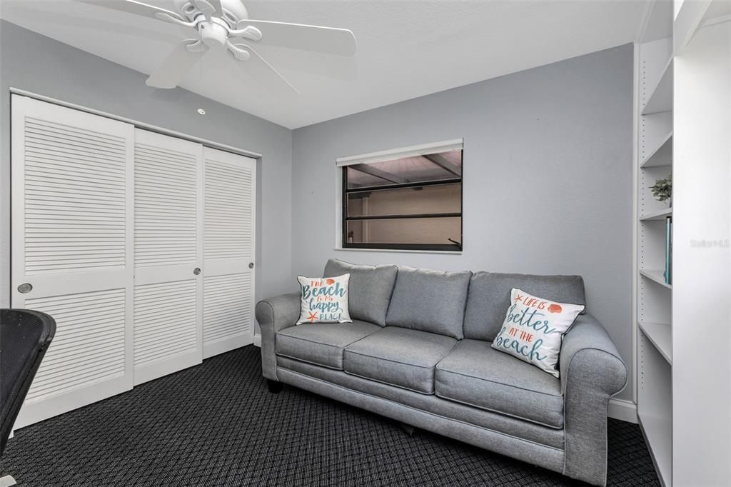 For Sale: $349,000 (3 beds, 2 baths, 1441 Square Feet)