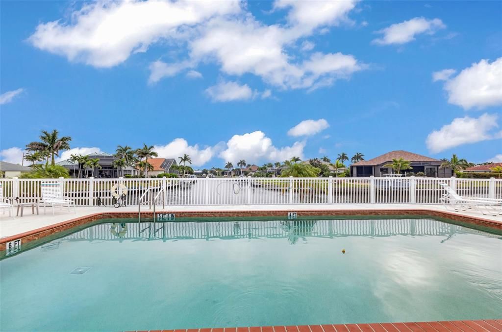 For Sale: $349,000 (3 beds, 2 baths, 1441 Square Feet)