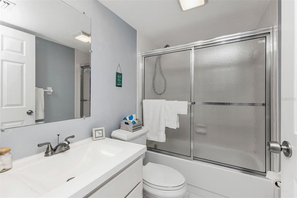 For Sale: $349,000 (3 beds, 2 baths, 1441 Square Feet)
