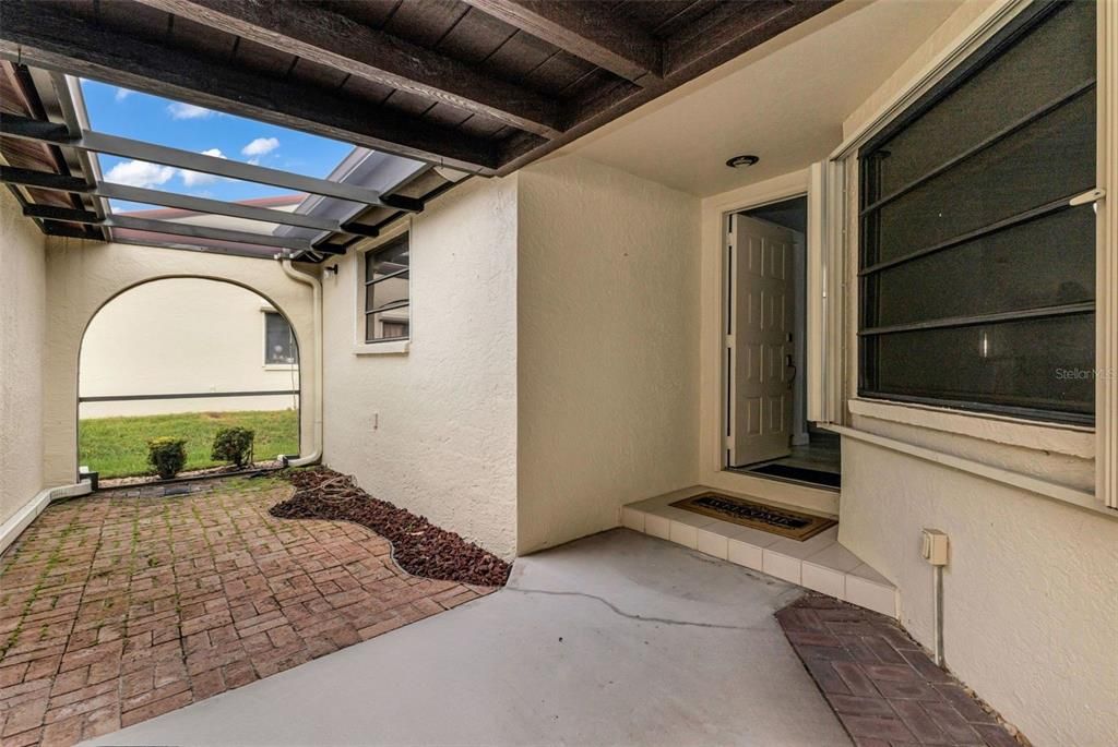 For Sale: $349,000 (3 beds, 2 baths, 1441 Square Feet)