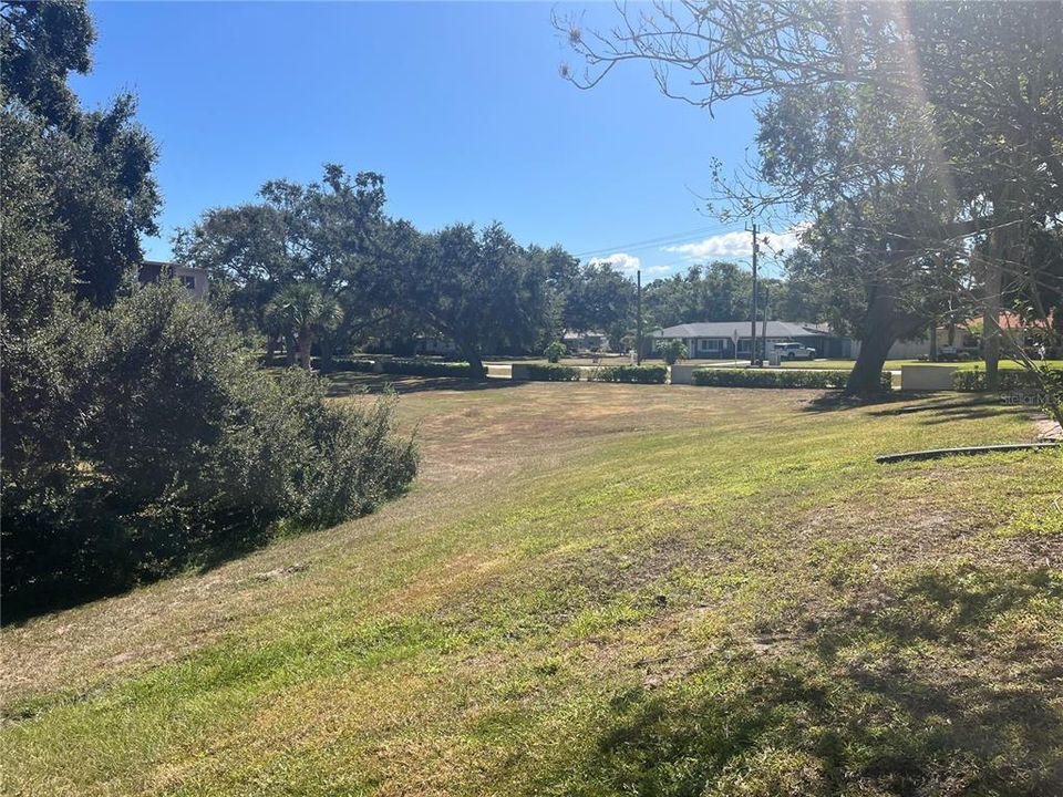 待售: $129,900 (2 贝兹, 2 浴室, 1044 平方英尺)