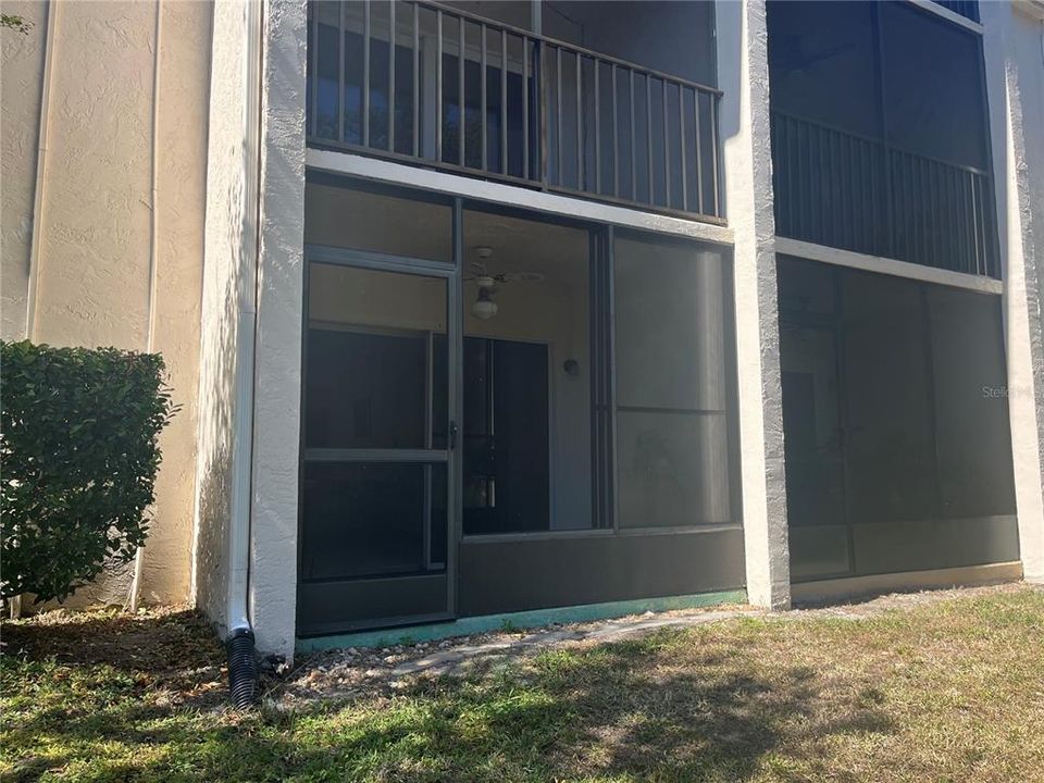 待售: $129,900 (2 贝兹, 2 浴室, 1044 平方英尺)