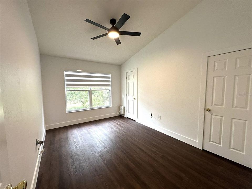 En Venta: $299,000 (2 camas, 2 baños, 1216 Pies cuadrados)