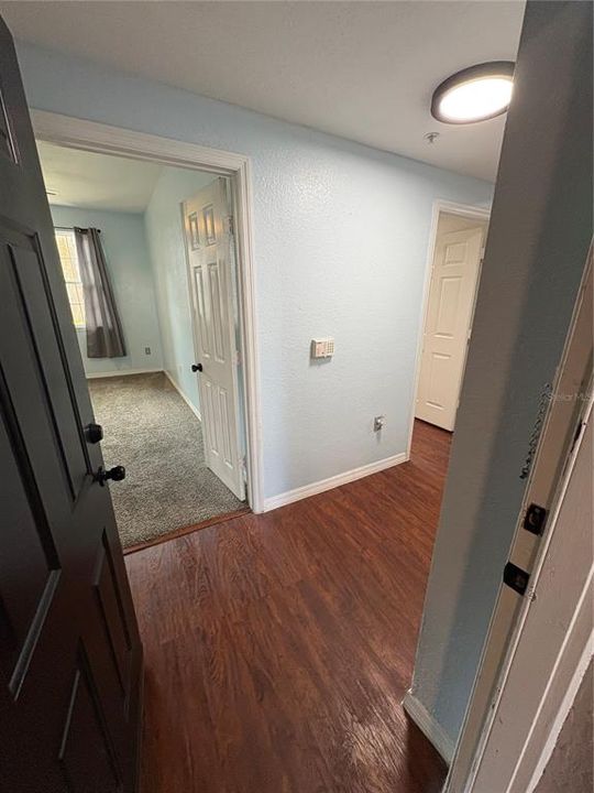 For Rent: $1,600 (2 beds, 1 baths, 1035 Square Feet)