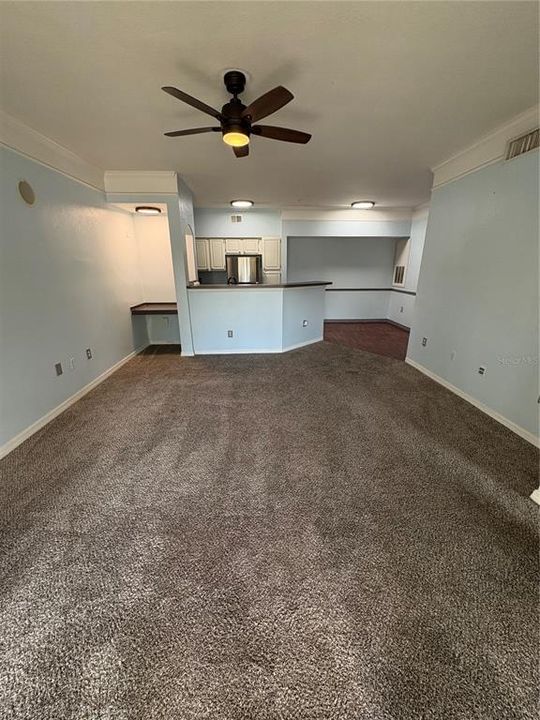 For Rent: $1,600 (2 beds, 1 baths, 1035 Square Feet)