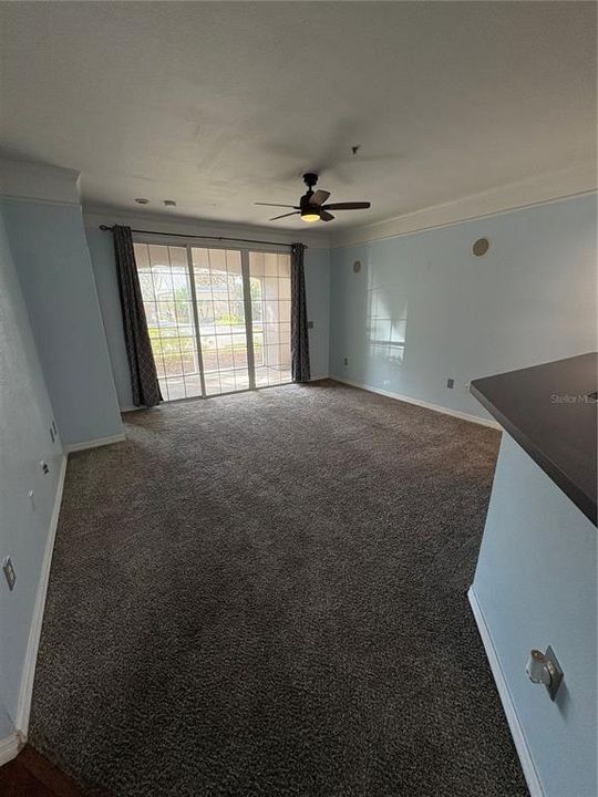 For Rent: $1,600 (2 beds, 1 baths, 1035 Square Feet)