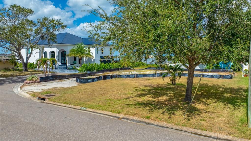 For Sale: $544,000 (0.23 acres)