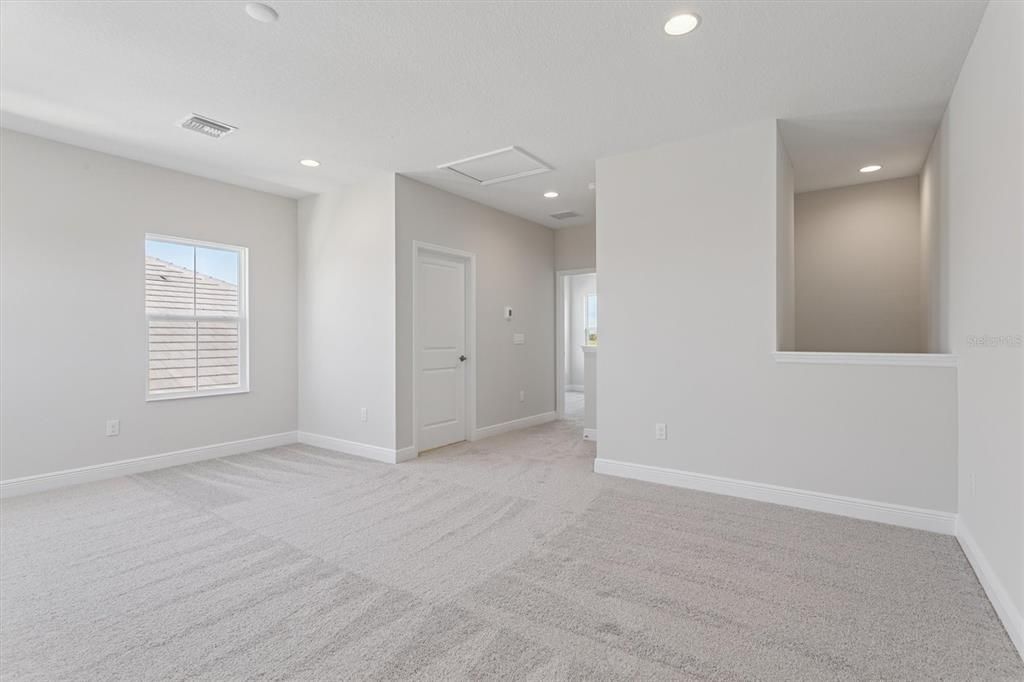 For Sale: $799,990 (4 beds, 4 baths, 3134 Square Feet)