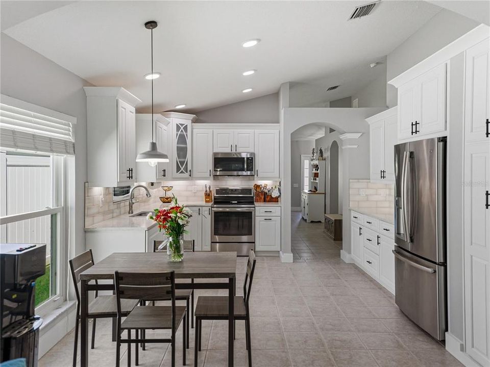 Active With Contract: $489,000 (4 beds, 2 baths, 1956 Square Feet)