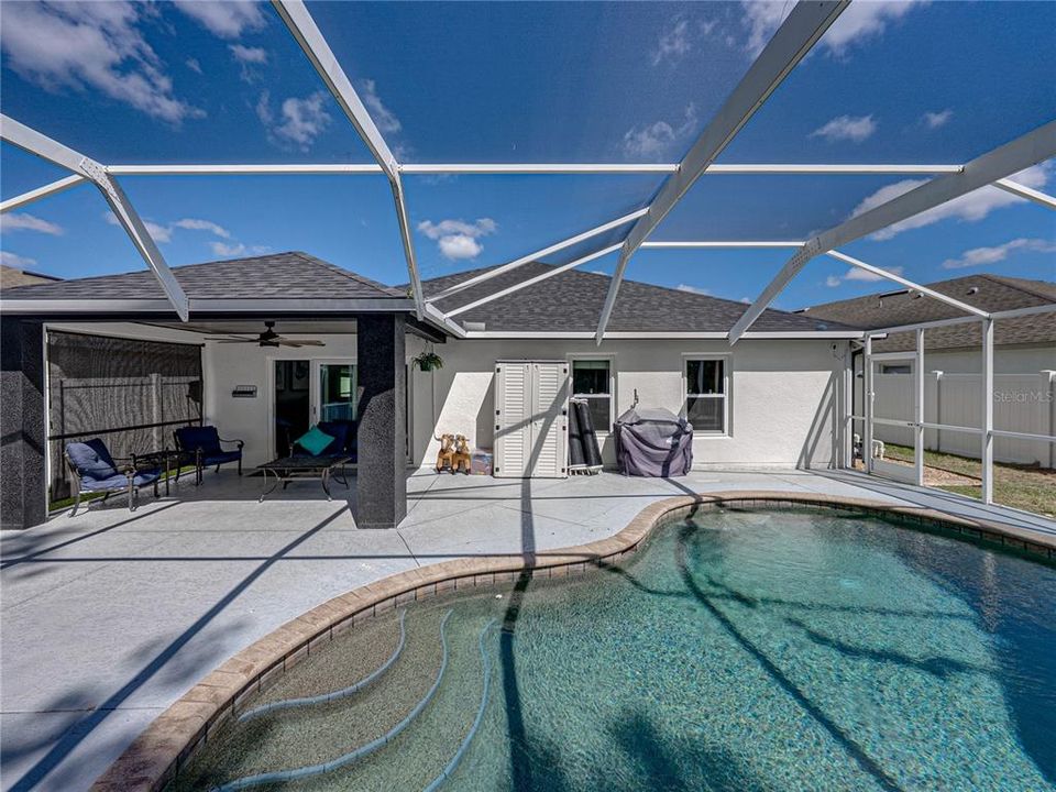 Active With Contract: $489,000 (4 beds, 2 baths, 1956 Square Feet)