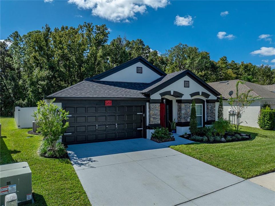 Active With Contract: $489,000 (4 beds, 2 baths, 1956 Square Feet)