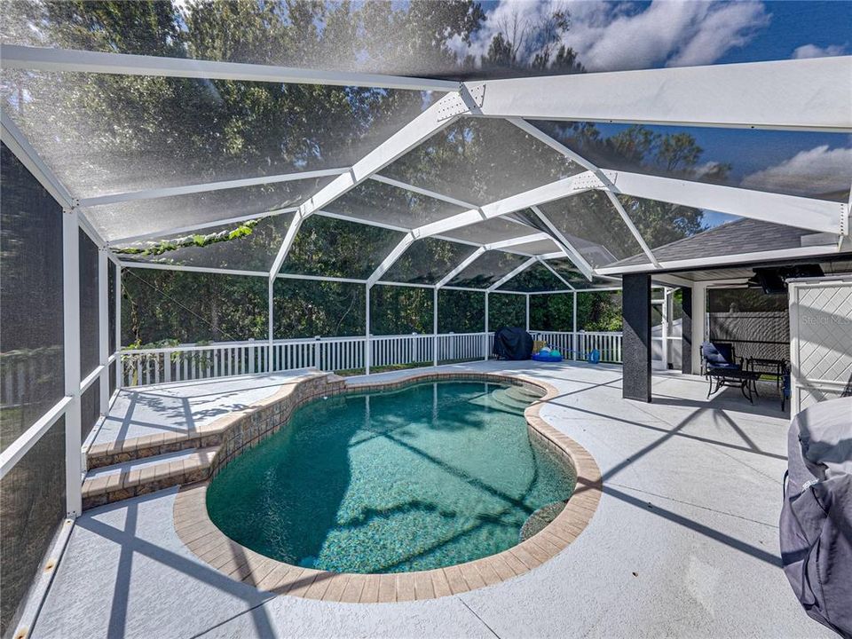 Active With Contract: $489,000 (4 beds, 2 baths, 1956 Square Feet)