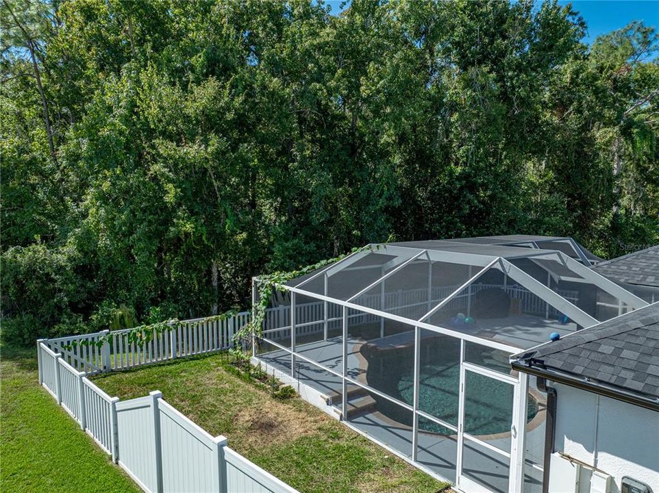 Active With Contract: $489,000 (4 beds, 2 baths, 1956 Square Feet)