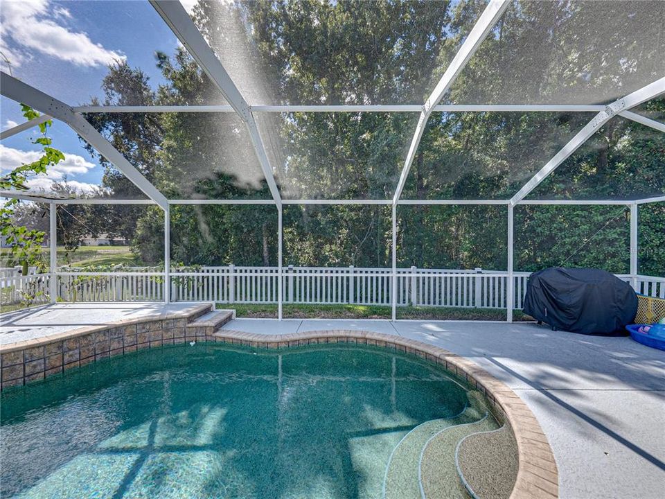 Active With Contract: $489,000 (4 beds, 2 baths, 1956 Square Feet)