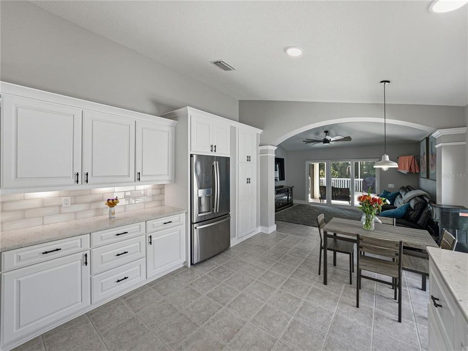 Active With Contract: $489,000 (4 beds, 2 baths, 1956 Square Feet)