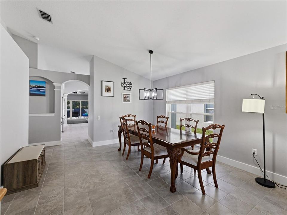Active With Contract: $489,000 (4 beds, 2 baths, 1956 Square Feet)
