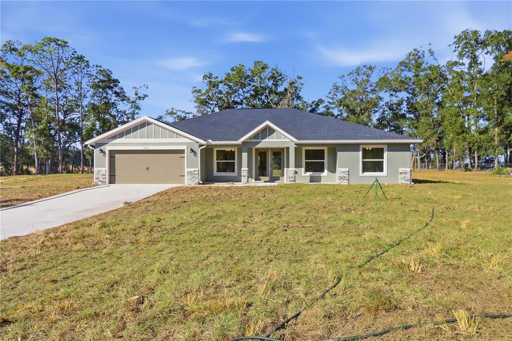 For Sale: $519,000 (4 beds, 3 baths, 2090 Square Feet)