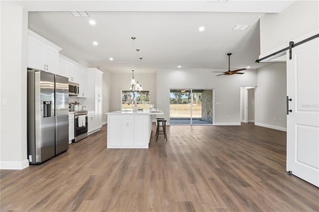 For Sale: $519,000 (4 beds, 3 baths, 2090 Square Feet)