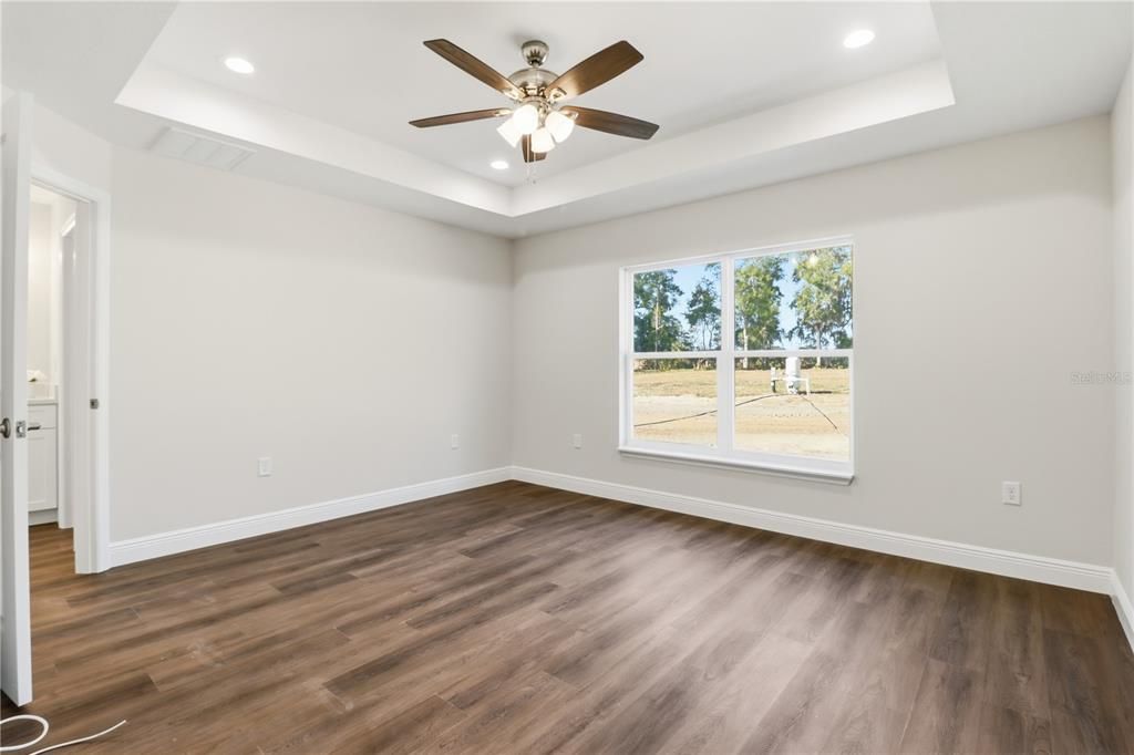 For Sale: $519,000 (4 beds, 3 baths, 2090 Square Feet)