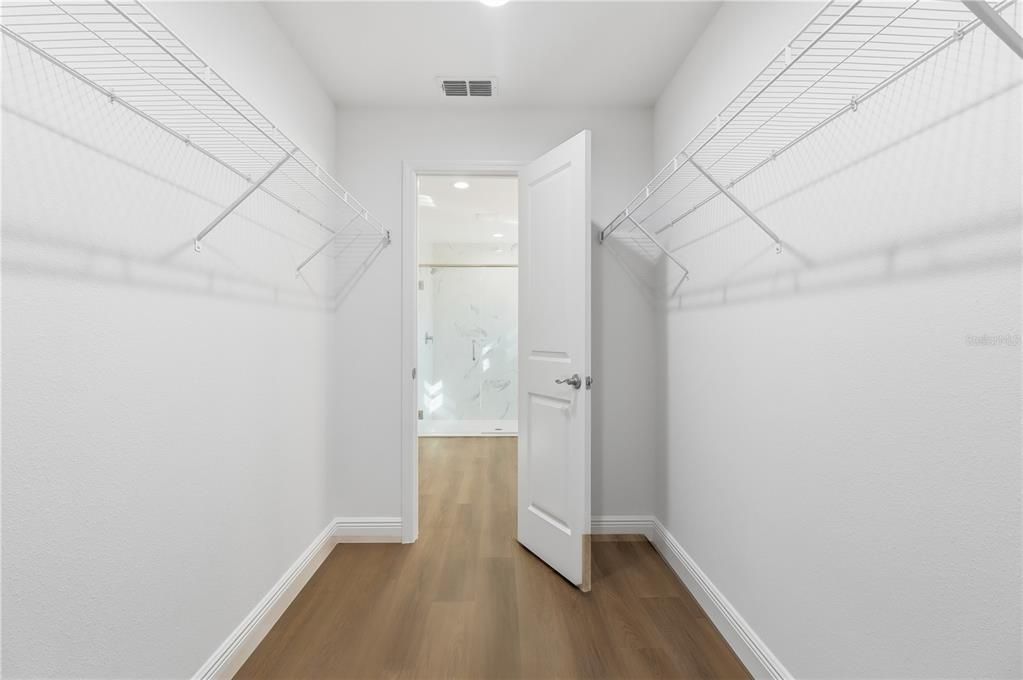 For Sale: $519,000 (4 beds, 3 baths, 2090 Square Feet)