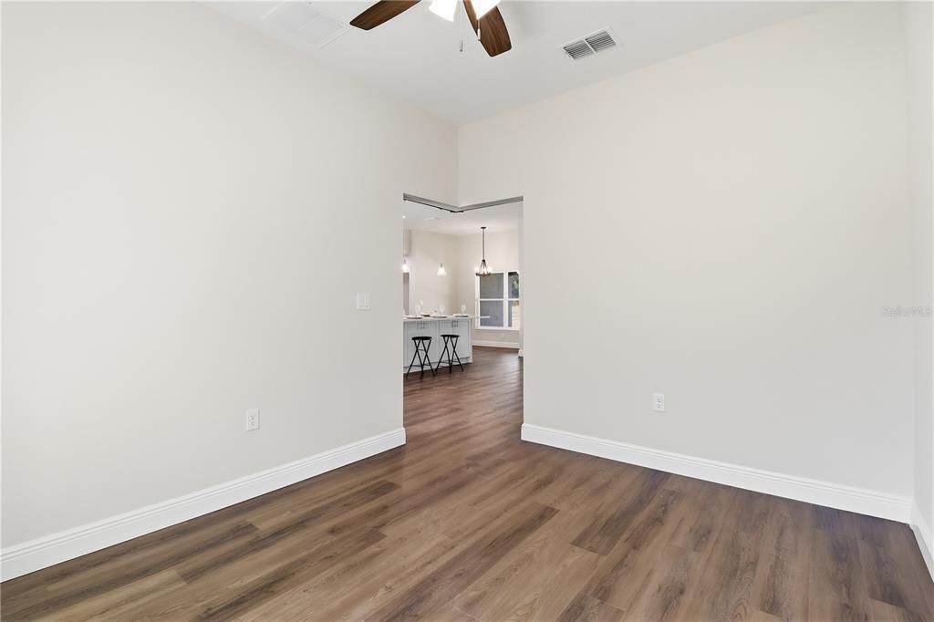 For Sale: $519,000 (4 beds, 3 baths, 2090 Square Feet)