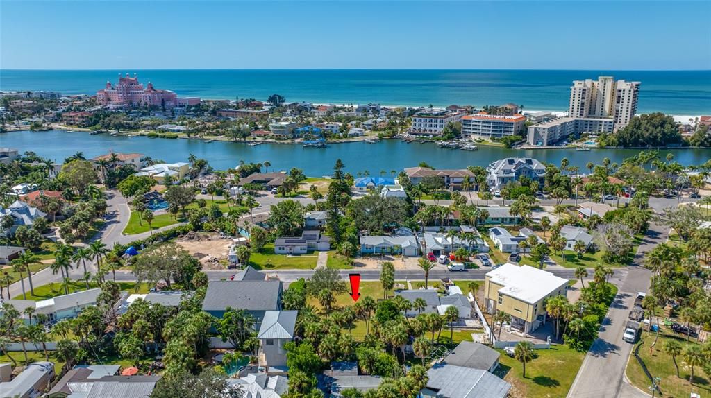 待售: $331,000 (0.16 acres)