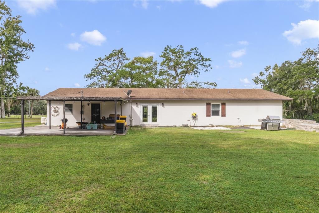 На продажу: $749,000 (3 спален, 2 ванн, 2072 Квадратных фут)