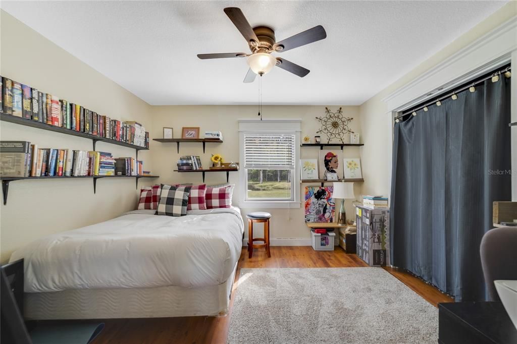 На продажу: $749,000 (3 спален, 2 ванн, 2072 Квадратных фут)