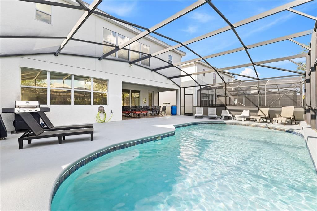 На продажу: $676,999 (6 спален, 6 ванн, 3451 Квадратных фут)